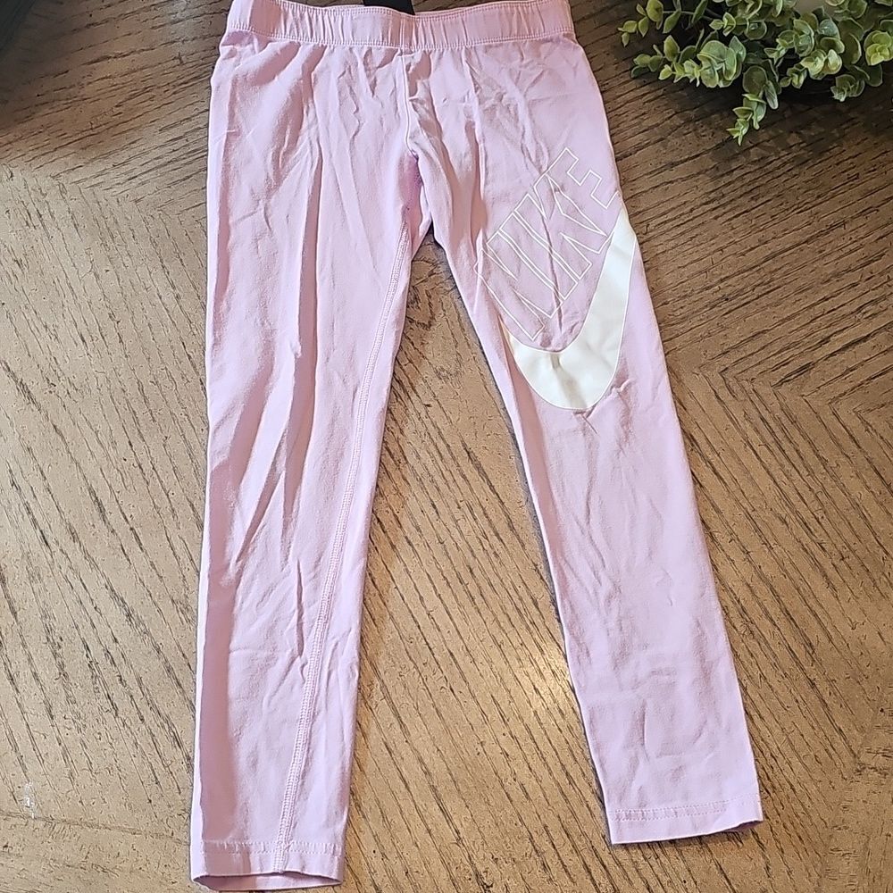 Lavender Nike leggings size M girls